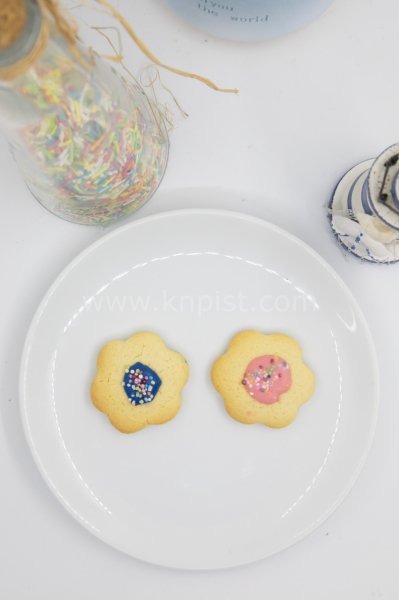 Pembe Mavi Çiçek Kurabiye